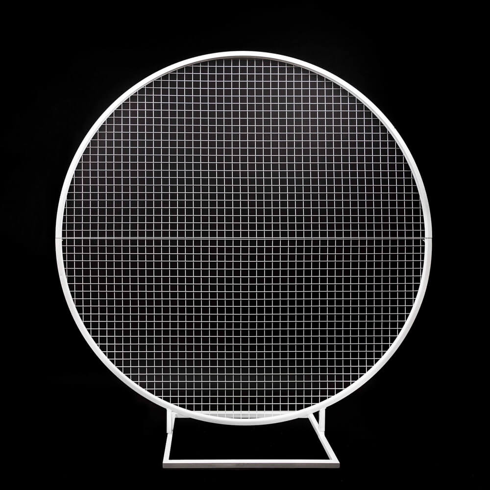 white circle mesh backdrop frame